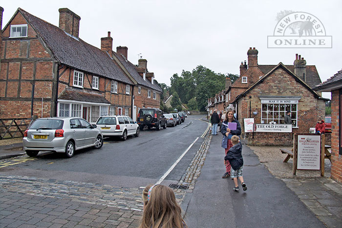 Beaulieu High Street